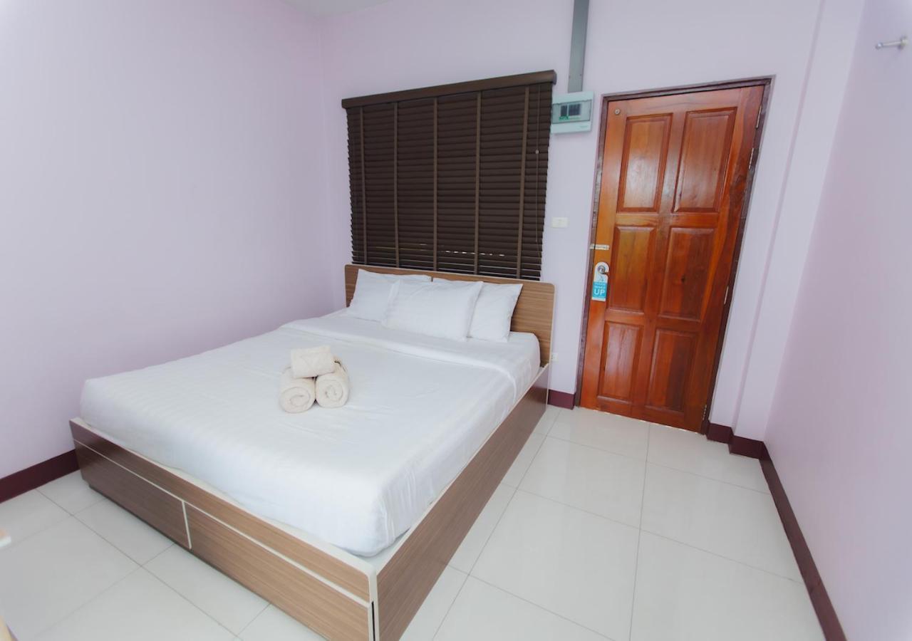 Bloom Guesthouse Chiang Mai Luaran gambar